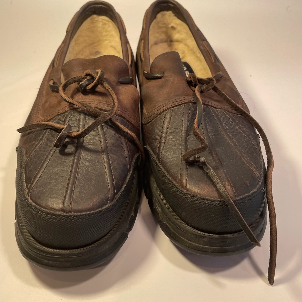 WOMEN’S RALPH LAUREN/POLO SPORT DUCK BOAT SHOES.  Women’s Sz 9B
